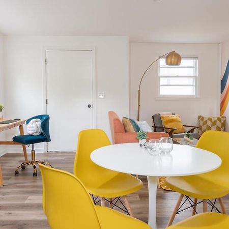 Retro Retreat Renovated 2Br, Desk, No Chore List! Kingston Esterno foto