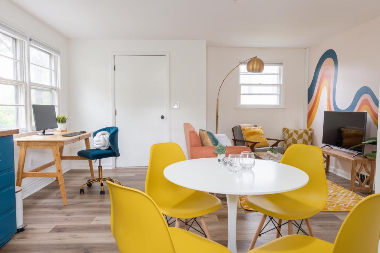 Retro Retreat Renovated 2Br, Desk, No Chore List! Kingston Esterno foto