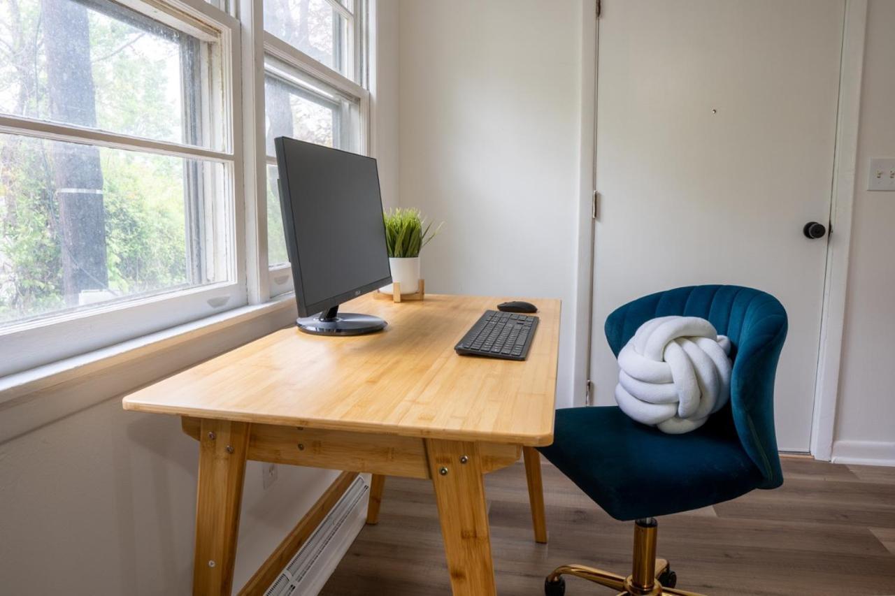 Retro Retreat Renovated 2Br, Desk, No Chore List! Kingston Esterno foto