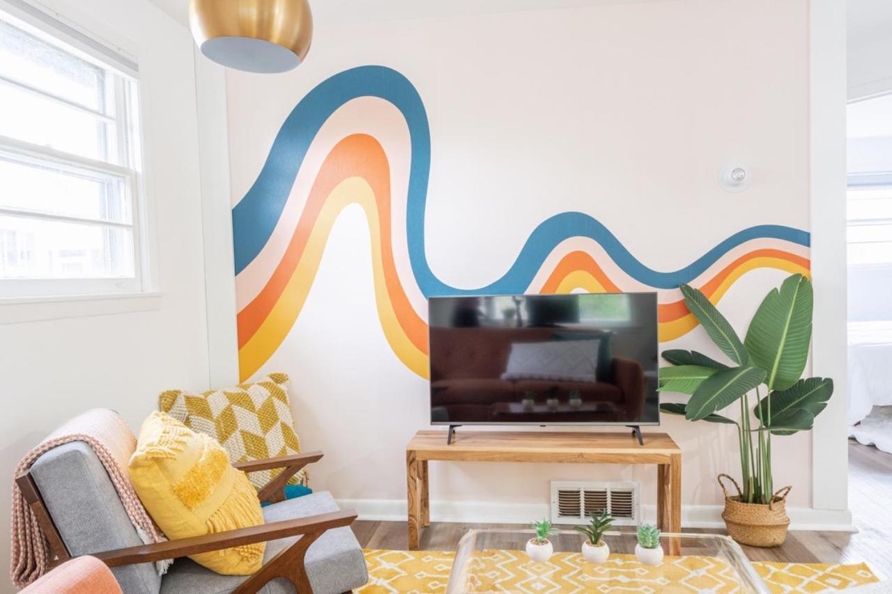 Retro Retreat Renovated 2Br, Desk, No Chore List! Kingston Esterno foto